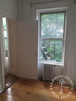 Rented by Brooklyn Heights Real Estate Inc | media 15