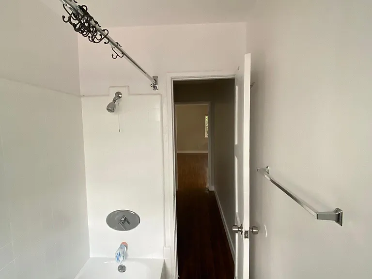 5418 Carlton Way #4 — Photo 5