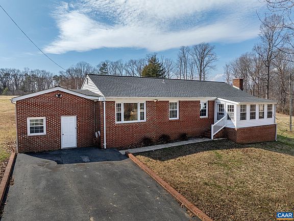 2nd image of 2312 Proffit Rd