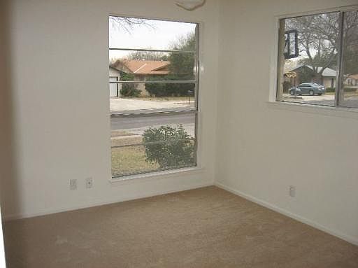 5th image of 13822 KINGSBURY HILL DR