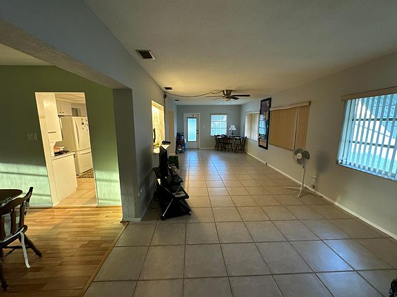 5th image of 5720 NW 86th Avenue