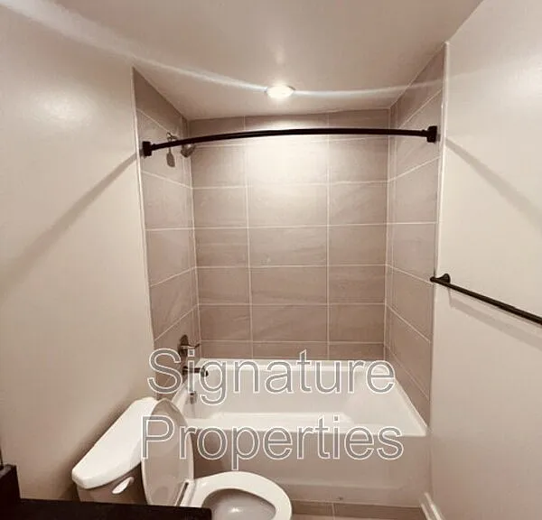 712 High St #5 — Photo 14