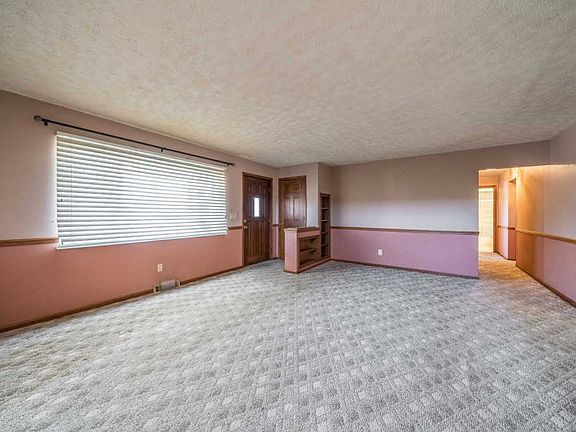 5th image of 519 Beckridge Dr
