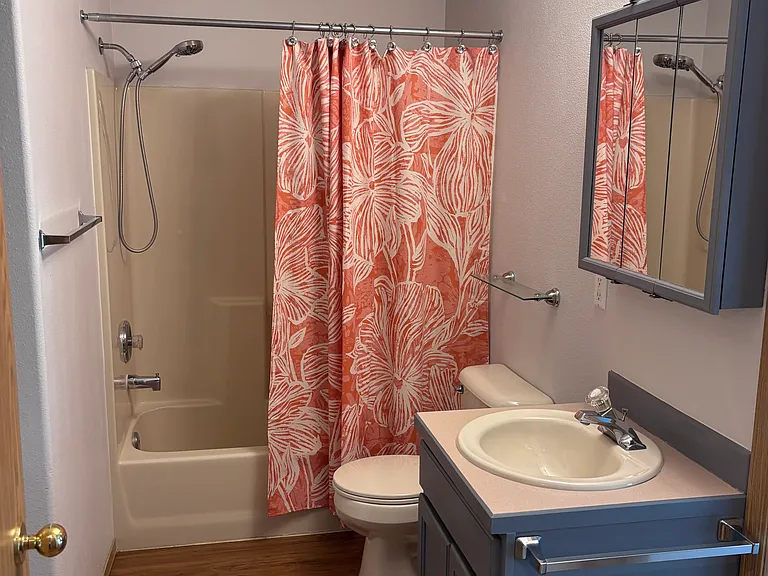 2710 Easthaven Cir — Photo 13