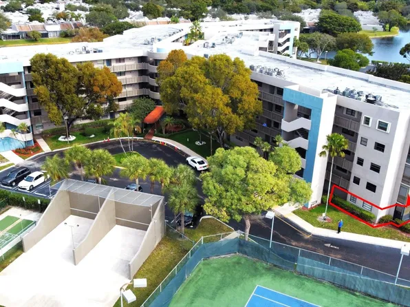 1101 Colony Point Circle #123, Pembroke Pines, FL 33026