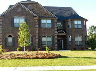 150 Briergate Pl, Fayetteville, GA 30214