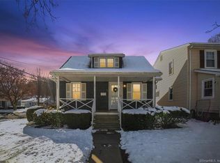 52 Morgan Ave, Greenwich, CT 06831