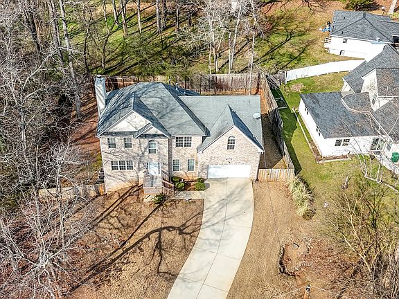 2nd image of 5980 Giles Rd