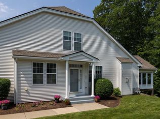 124 Clubhouse Ln, Northbridge, MA 01534