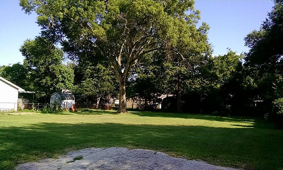 1st image of 211 Fairfield Ave