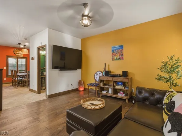 113 Weisbrook Ct, Henderson, NV 89011