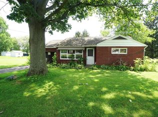 60 Mountain View Dr, Reedsville, PA 17084