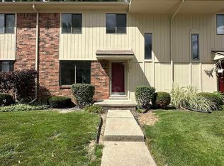 40883 Highpointe Dr, Clinton Township, MI 48038