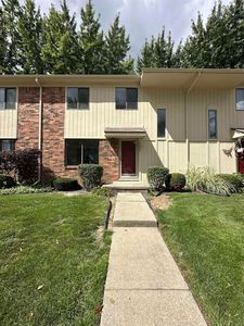 40883 Highpointe Dr, Clinton Township, MI, 48038
