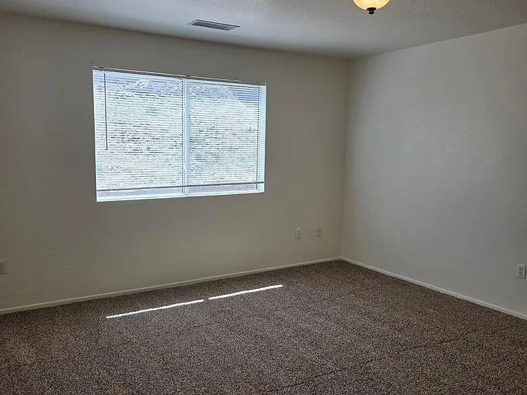 627 S Azure Dr — Photo 9