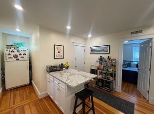 24 Ashland St #1, Somerville, MA 02144