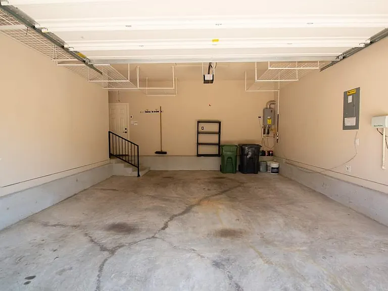 1008 Lone Ivory Trl — Photo 25