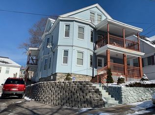 9-11 Magnolia St, Lawrence, MA 01841