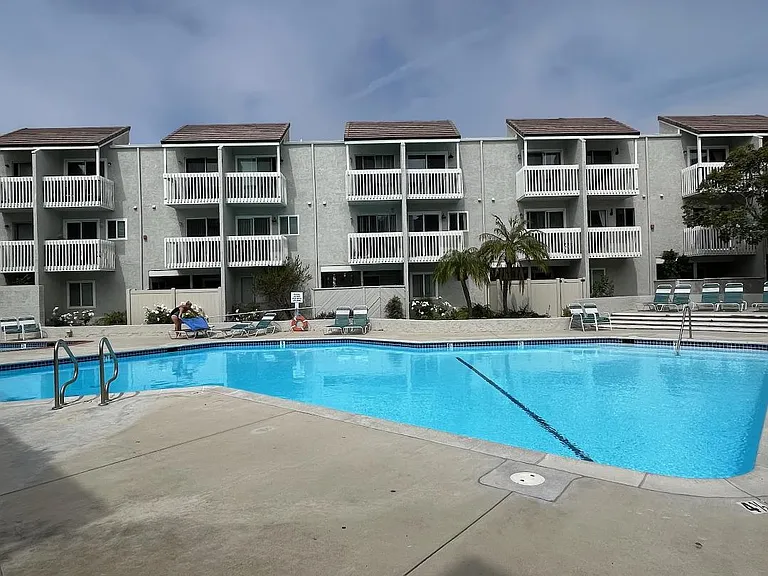 259 S Ventura Rd #252 — Photo 17