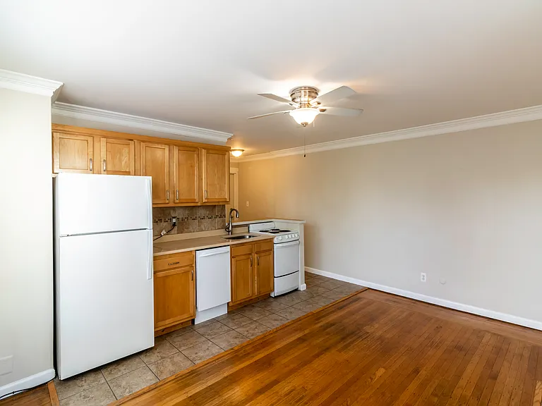5615 Wellesley Ave #4 — Photo 6