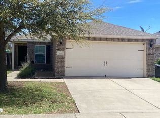 8944 Sunny Hollow Dr, Fort Worth, TX 76179