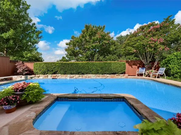16805 Brushfield Dr, Dallas, TX 75248