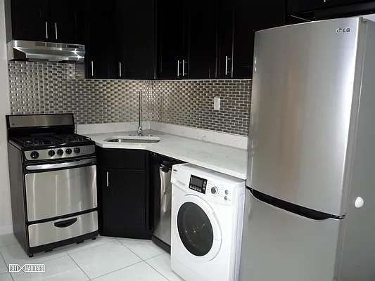 Rented by Citi Habitats | media 22