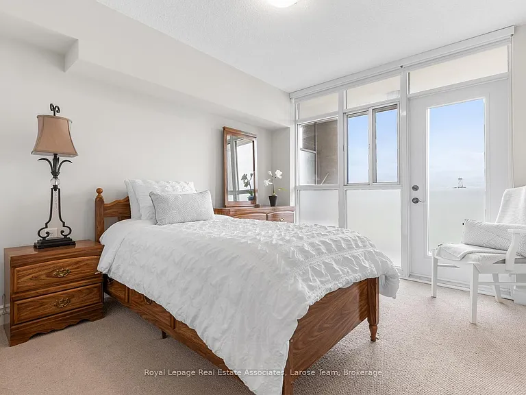 3 Marine Parade Dr #1108 — Photo 18