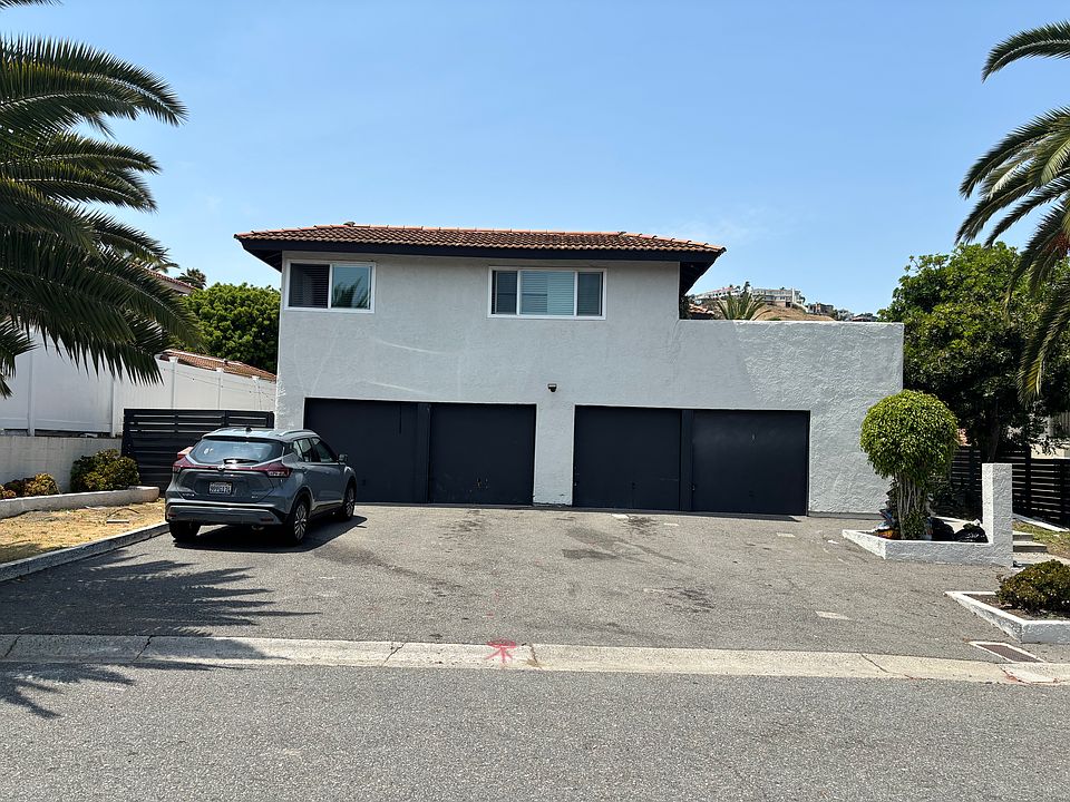 1st image of 688 Camino De Los Mares APT 4