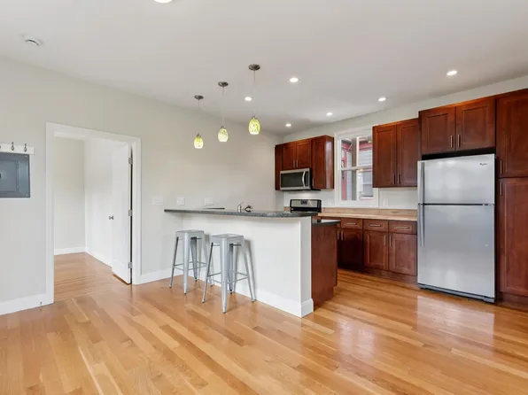 2927 Lorina St #1, Berkeley, CA 94705