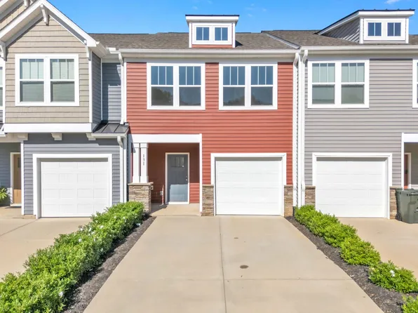 131 Addington Ln, Simpsonville, SC 29681