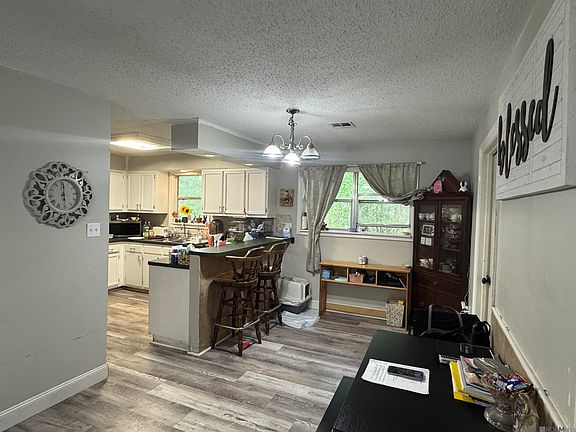 3rd image of 320 5th St