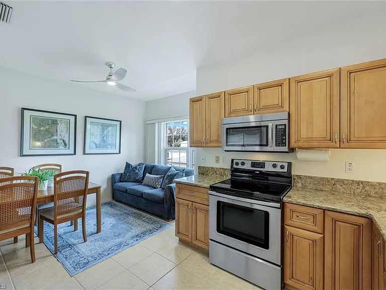 437 Wiggins Lake Ct #201 — Photo 5