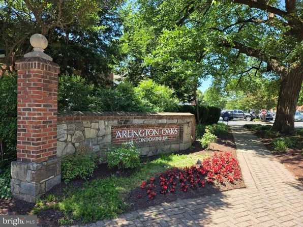 4309 2nd Rd N #43091, Arlington, VA 22203