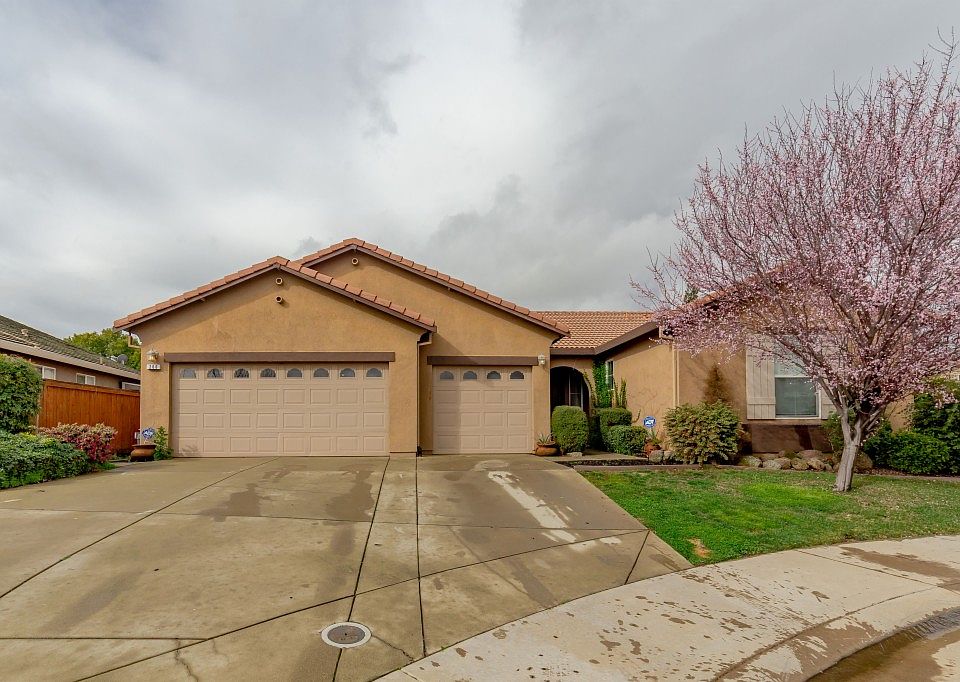 1st image of 206 Glencoe Ct
