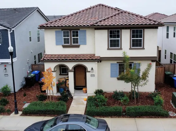 8250 Ocho Way, Elk Grove, CA 95757