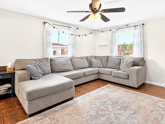 4th image of 301 Owens Ave