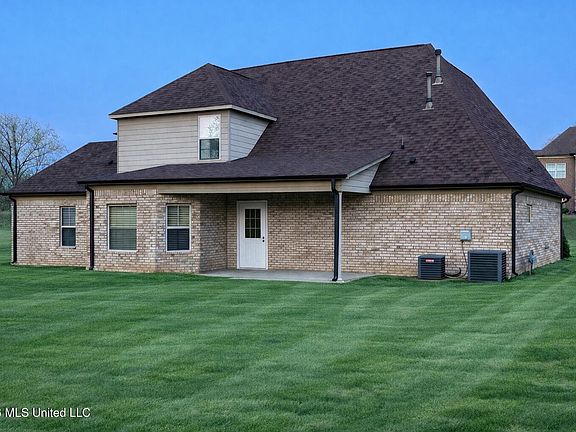 2nd image of 3613 Tanya Way
