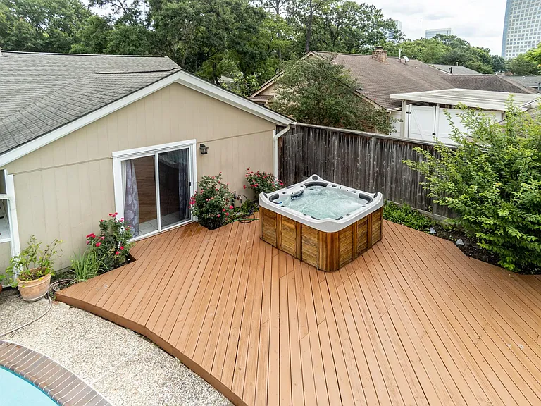 10631 Del Monte Dr — Photo 26