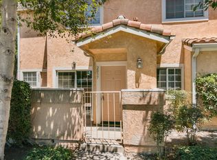 2037 Blackberry Cir, Oxnard, CA 93036