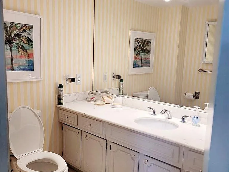 5200 N Ocean Blvd #506 — Photo 17