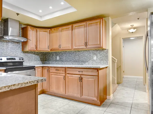 222 Red Hawk Rd, Novato, CA 94949