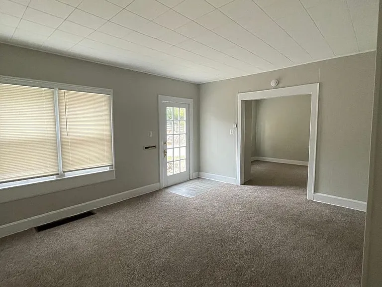 1428 Grove St--WD — Photo 6