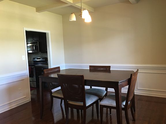 2nd image of 270 Boswell St