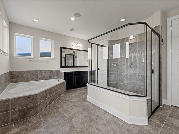 4th image of 20251 Herrin Landing Ln