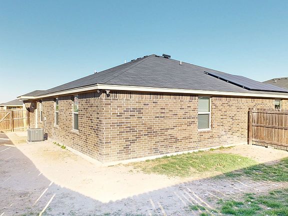 3rd image of 1302 Vanguard Ln #B