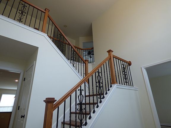 3rd image of 2205 Barrington Ln