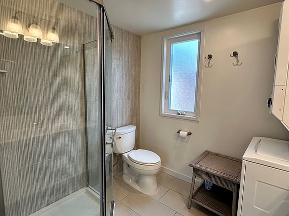 Lovely furnished studio ADU