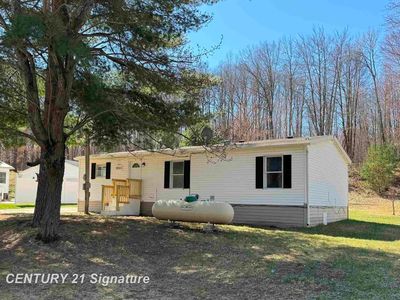 8061 Oak St, Lake, MI, 48632