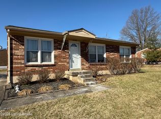 9128 Lantana Dr, Louisville, KY 40229
